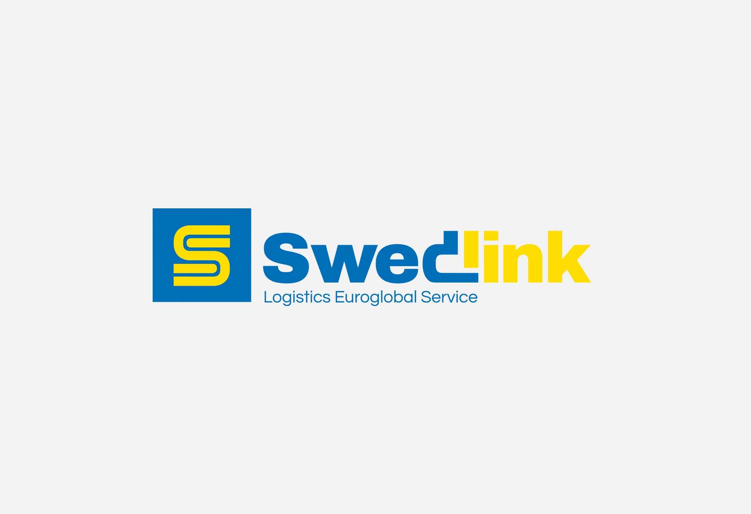 Swedlinks logotyp, ett blått S i fyrkant och ordet ”Swedlink” med texten ”Logistics Euroglobal Service”